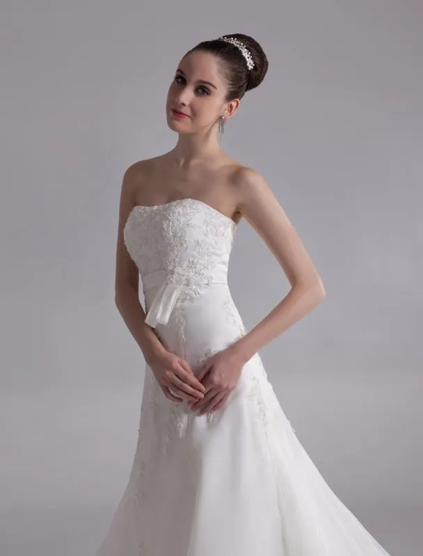 Elegant Ivory A-Line Strapless Rhinestone Tulle Bridal Wedding Dress