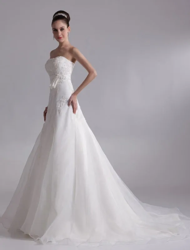 Elegant Ivory A-Line Strapless Rhinestone Tulle Bridal Wedding Dress