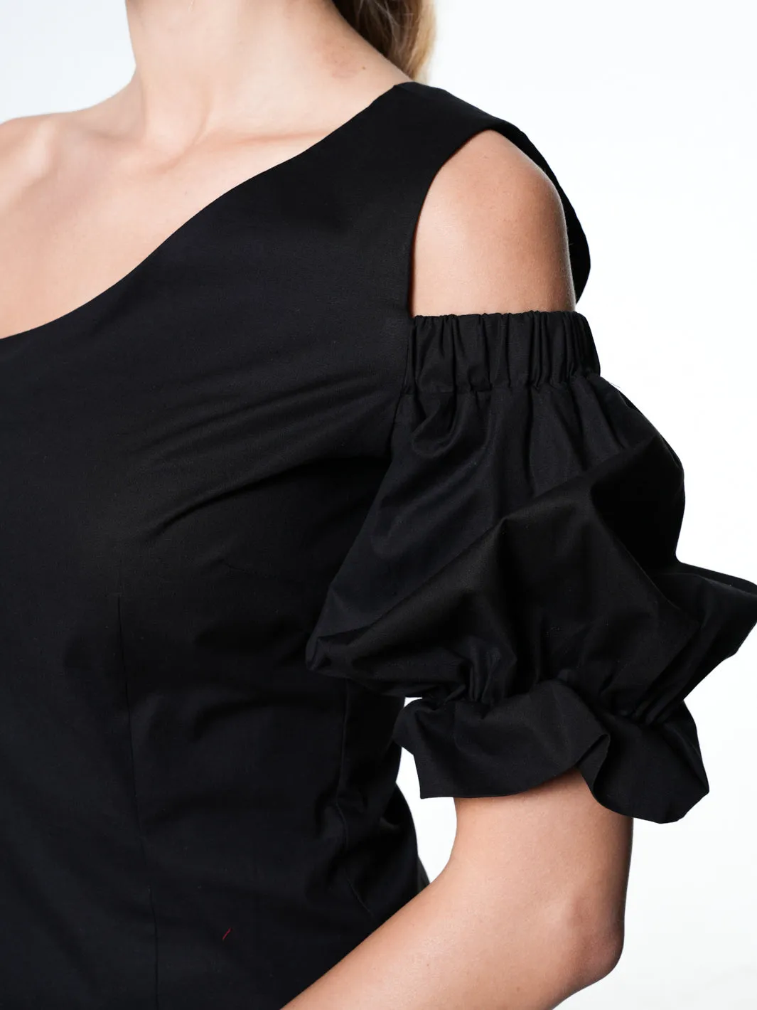 Extravagant One Sleeve Top In Black