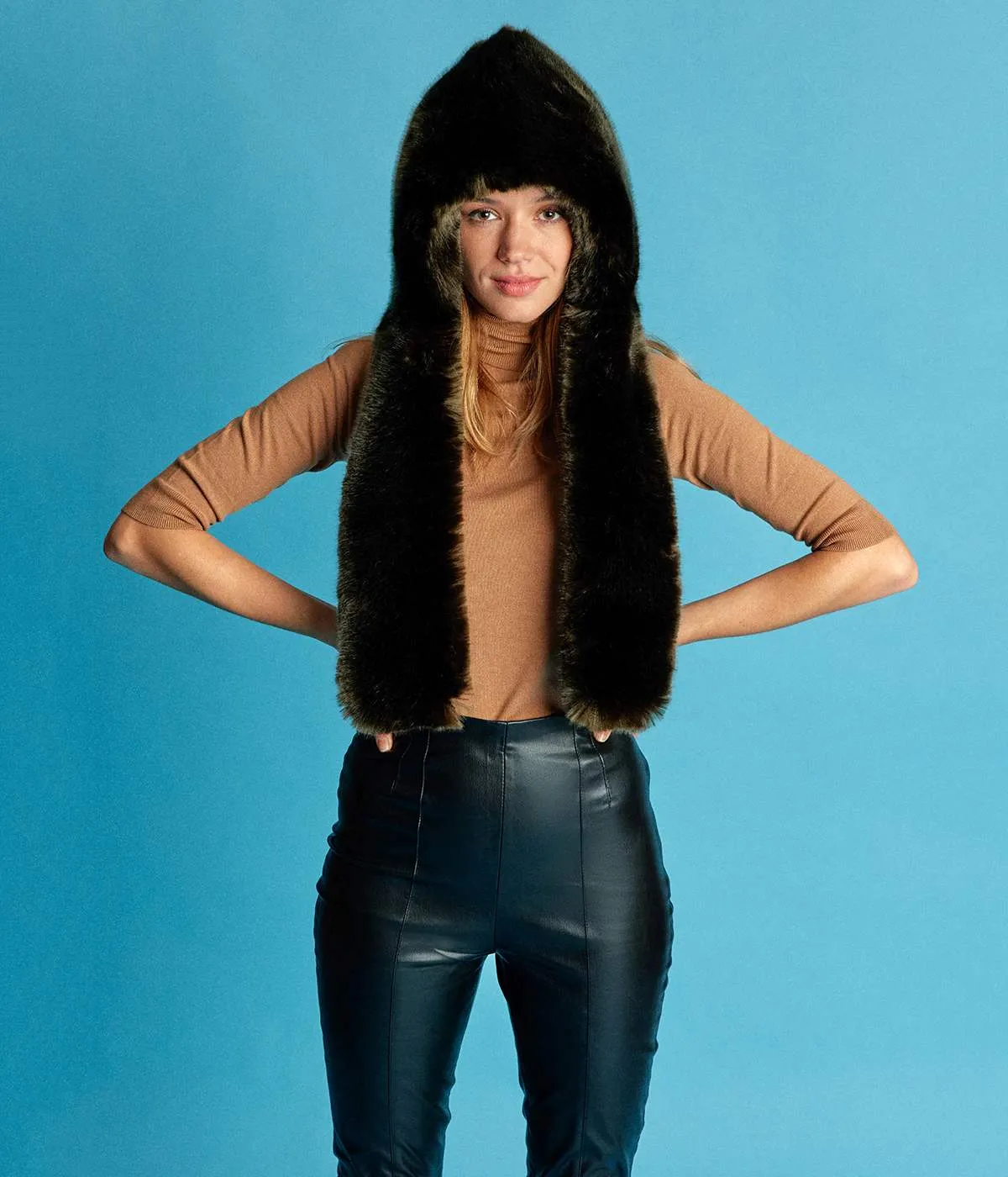 Suzan Vegan Fur Hooded Scarf | Bronze Green